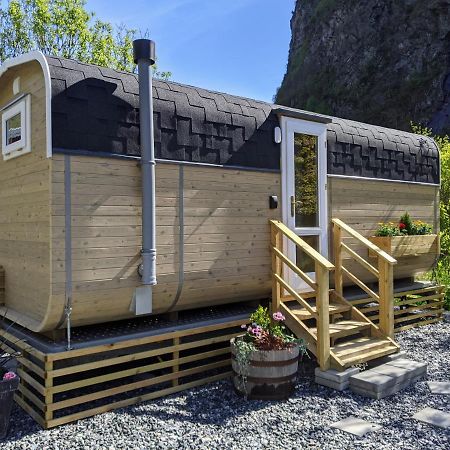 فيلا Tiny House With Terrace فْلام المظهر الخارجي الصورة