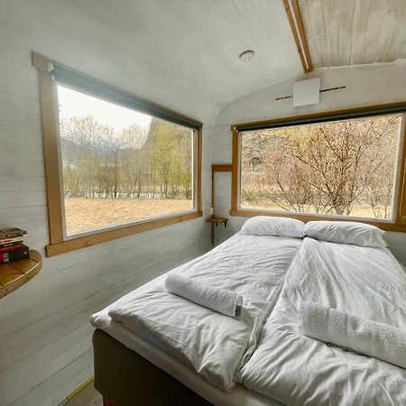 فيلا Tiny House With Terrace فْلام المظهر الخارجي الصورة