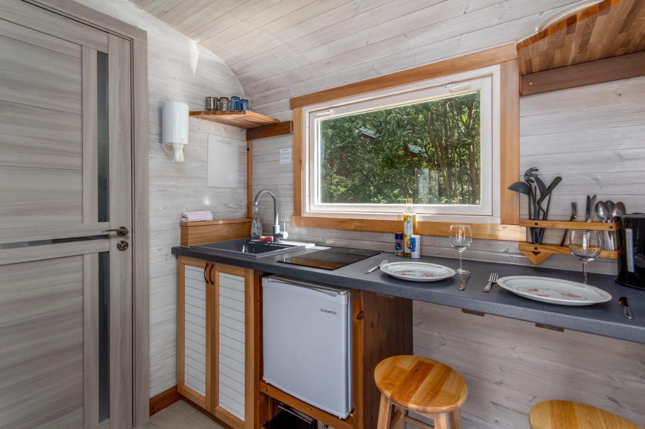 فيلا Tiny House With Terrace فْلام المظهر الخارجي الصورة